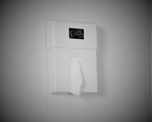 AL6I0996 Sanitary bag dispenser hanging on the wall